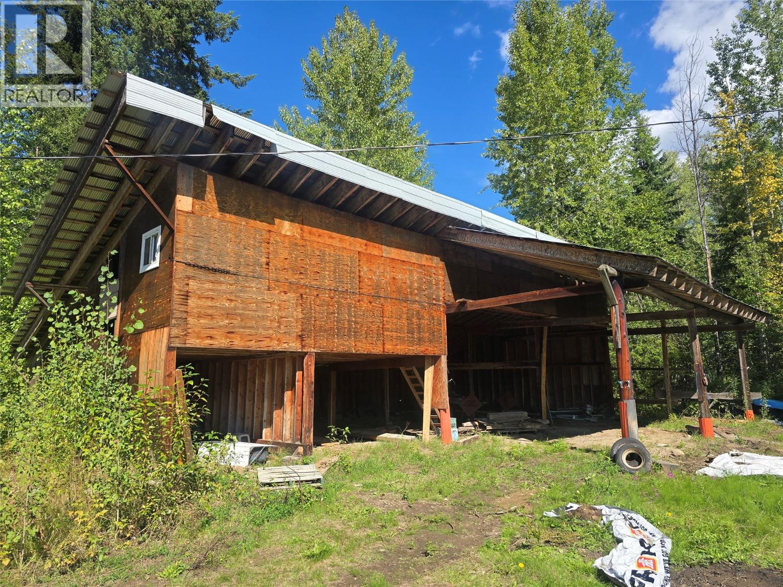 5353 Clearwater Valley Road, Clearwater, British Columbia  V0E 1N1 - Photo 9 - 10395231