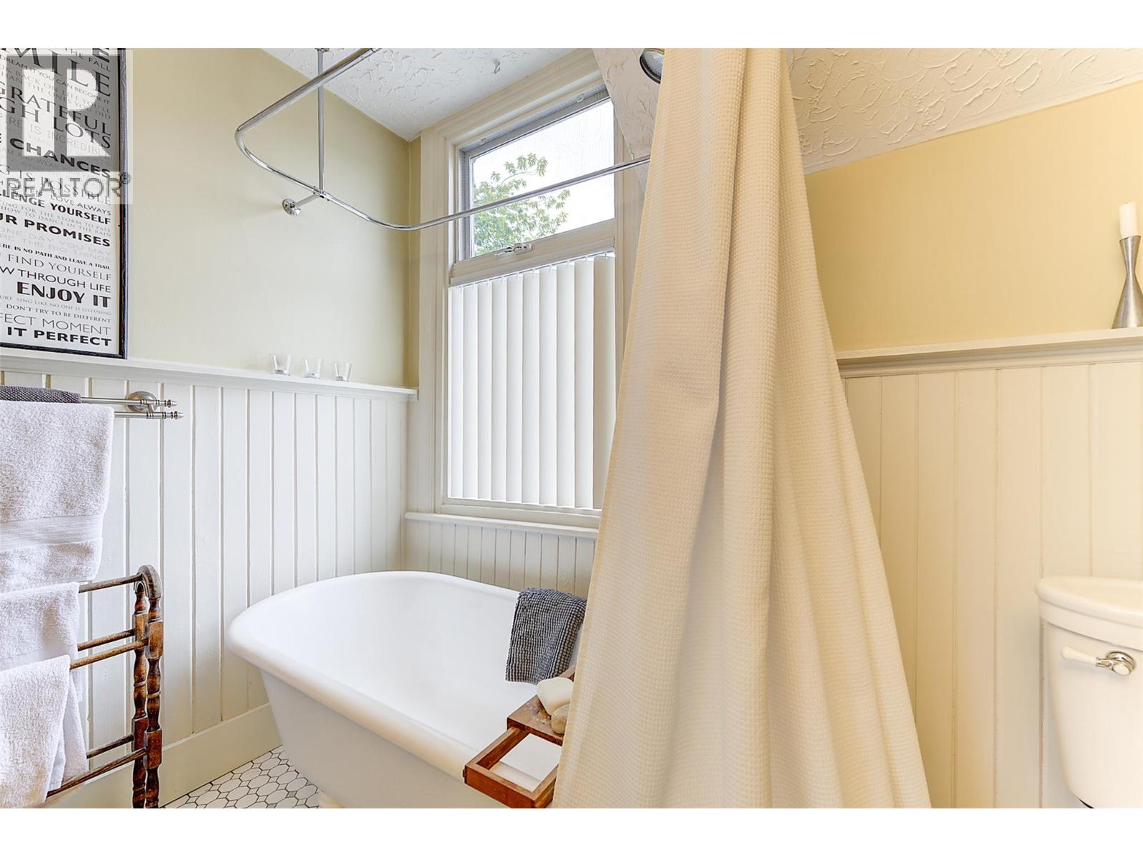 1537 Lakeview Street, Kelowna, British Columbia  V1Y 6N1 - Photo 42 - 10394899