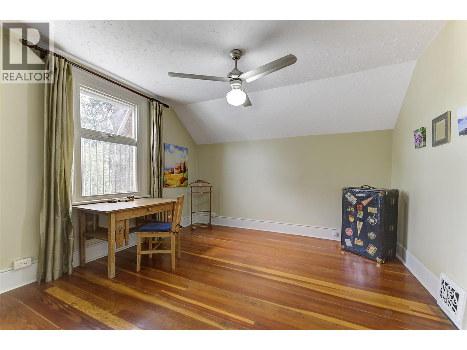 1537 Lakeview Street, Kelowna, British Columbia  V1Y 6N1 - Photo 50 - 10394899