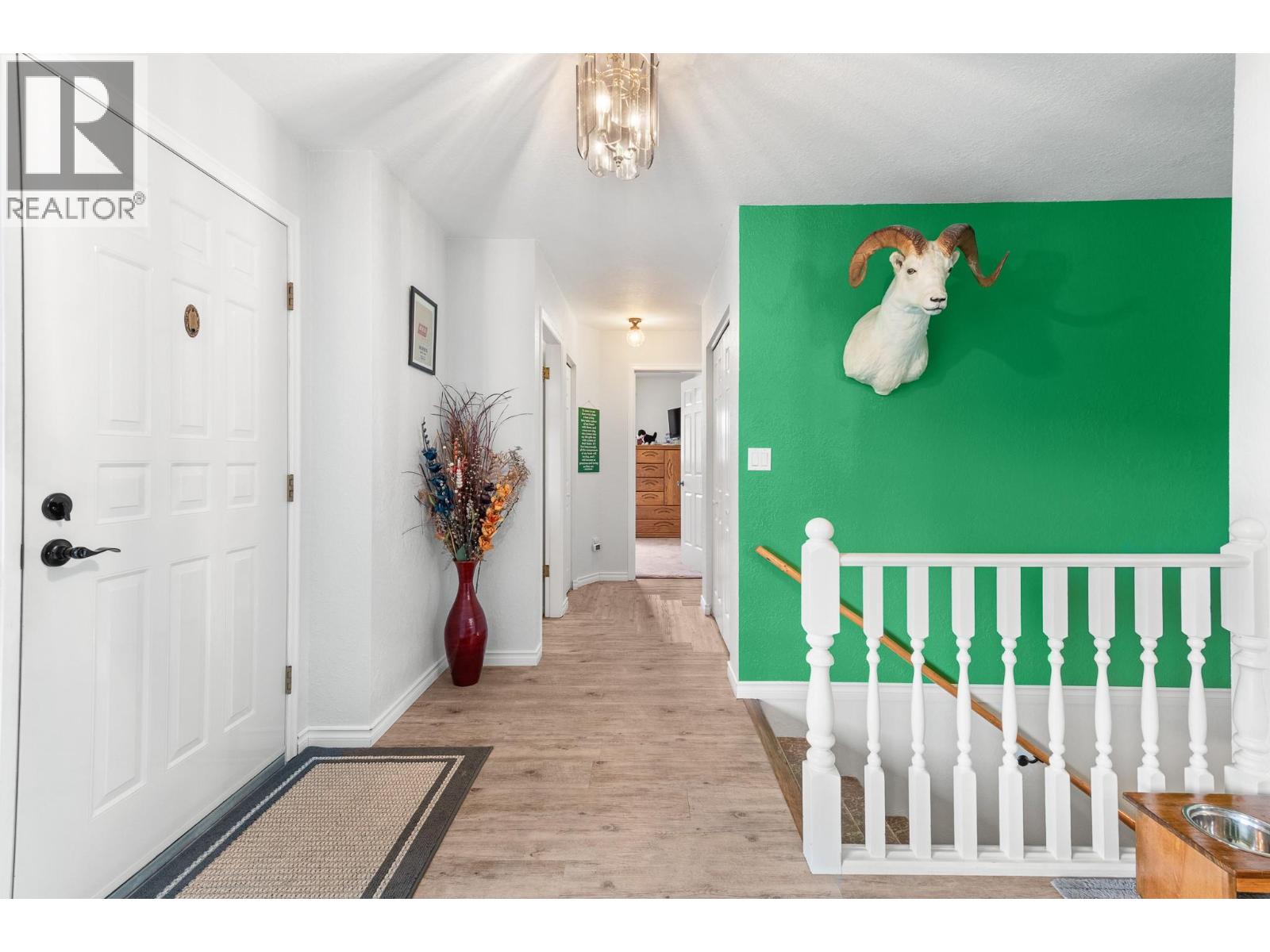 614 16th Avenue N, Creston, British Columbia  V0B 1G5 - Photo 22 - 10395048