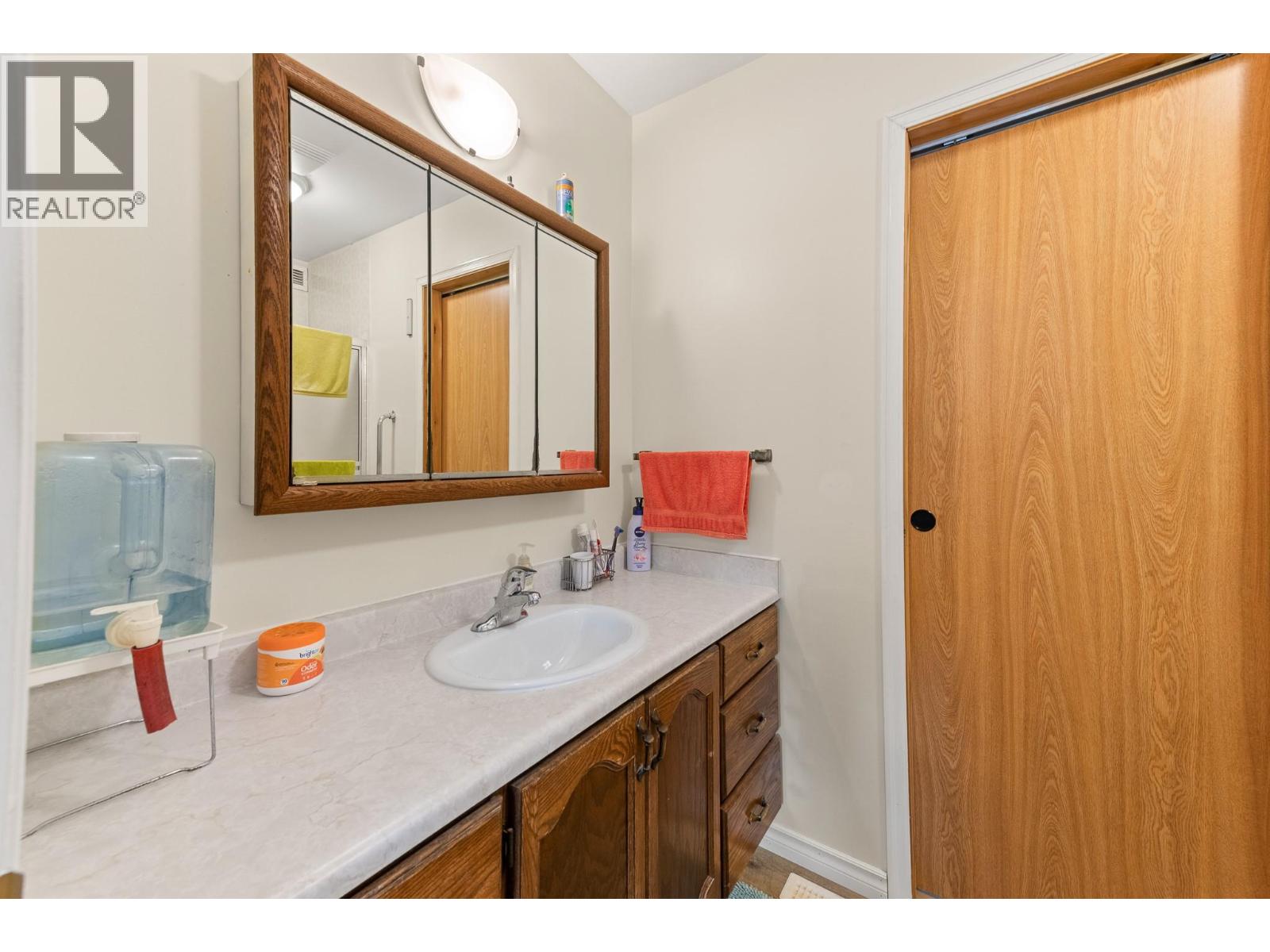 614 16th Avenue N, Creston, British Columbia  V0B 1G5 - Photo 28 - 10395048