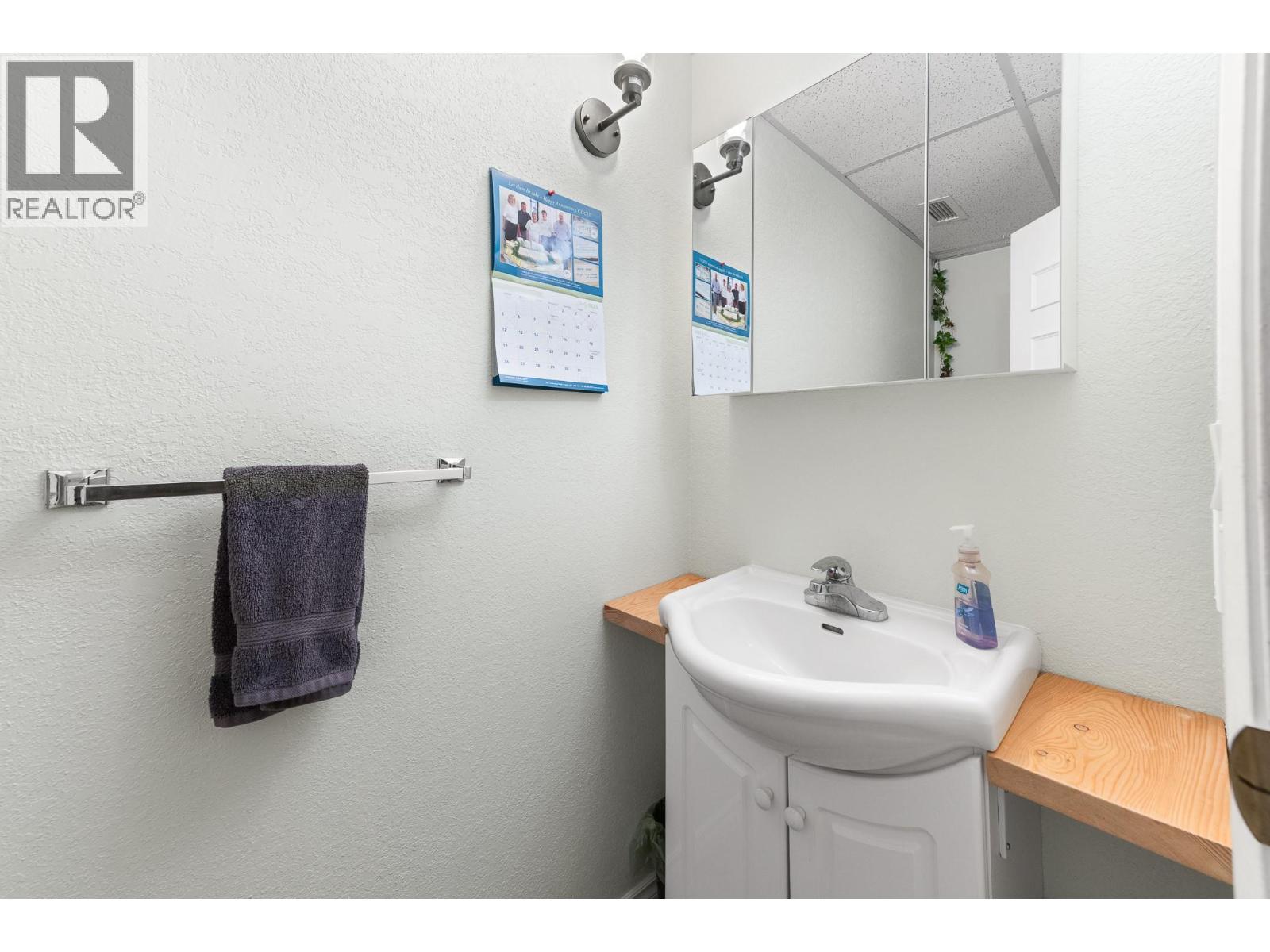 614 16th Avenue N, Creston, British Columbia  V0B 1G5 - Photo 34 - 10395048