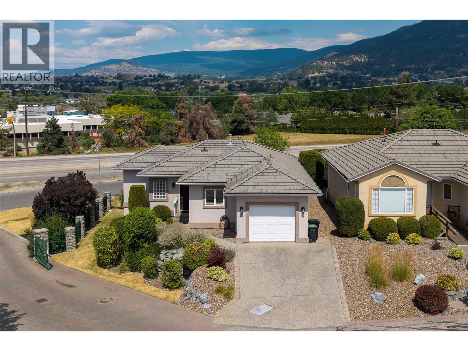 124 Sarsons Road Unit# 11, Vernon, British Columbia  V1B 2T9 - Photo 2 - 10395300