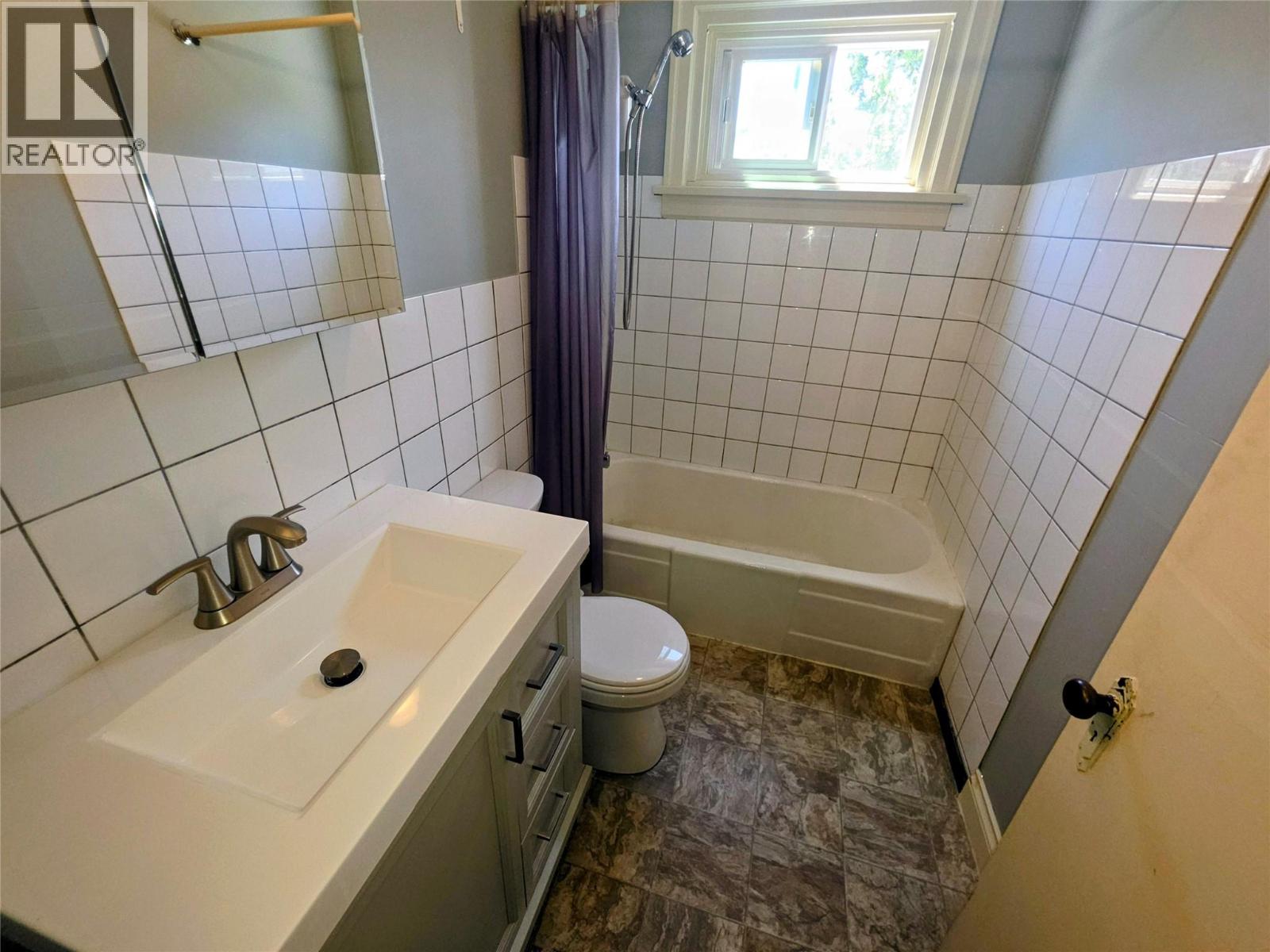 1188 Columbia Avenue, Trail, British Columbia  V1R 4L2 - Photo 10 - 10395291