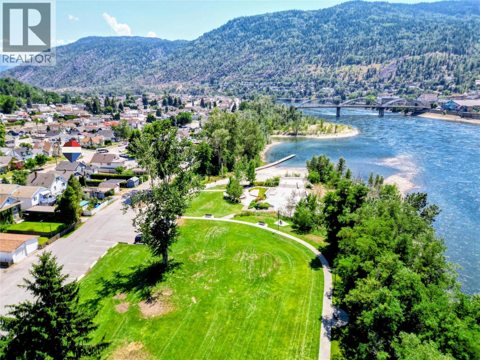 1188 Columbia Avenue, Trail, British Columbia  V1R 4L2 - Photo 2 - 10395291