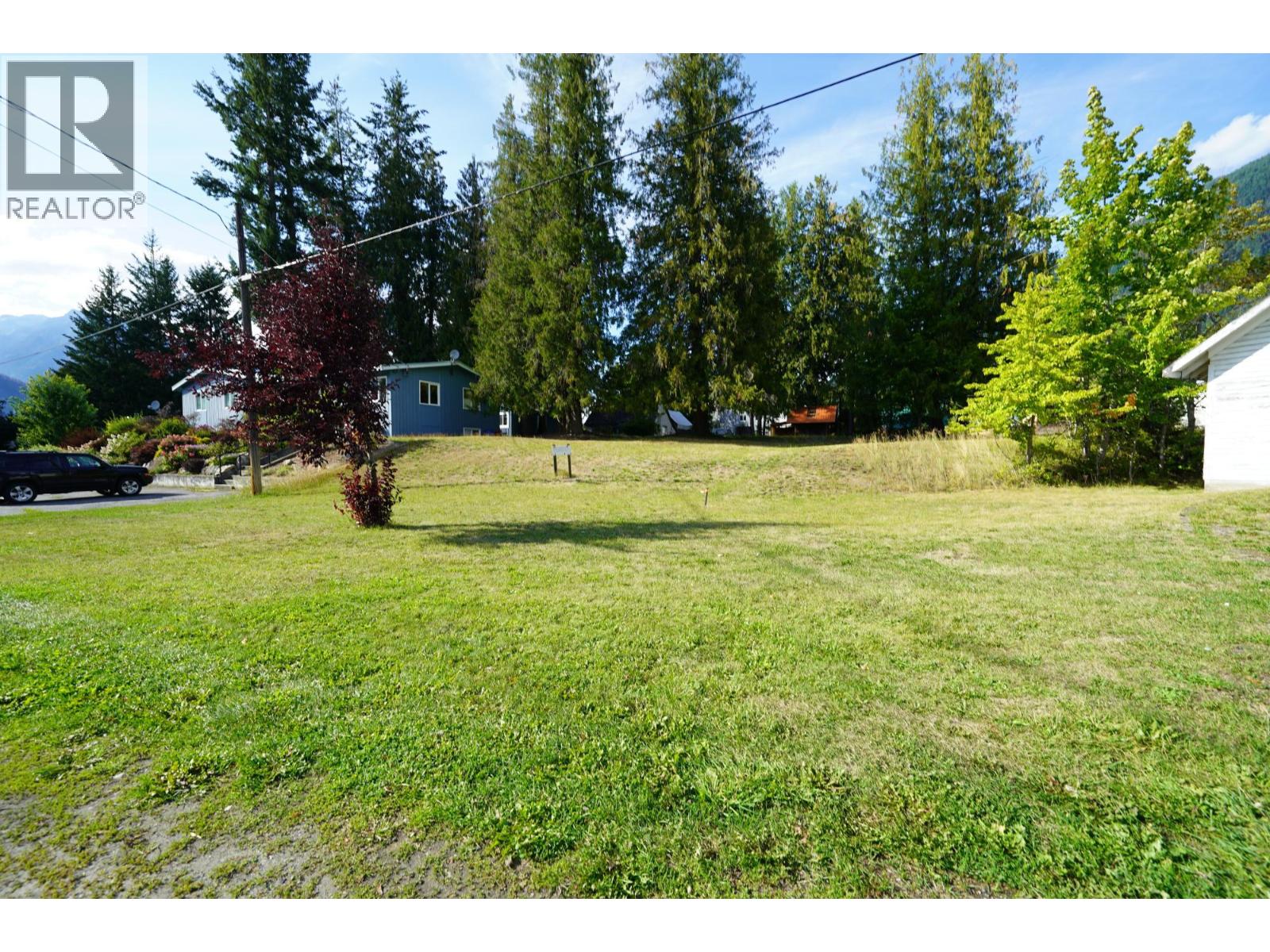 416 Slocan Avenue, New Denver, British Columbia  V0G 2B0 - Photo 31 - 10394895