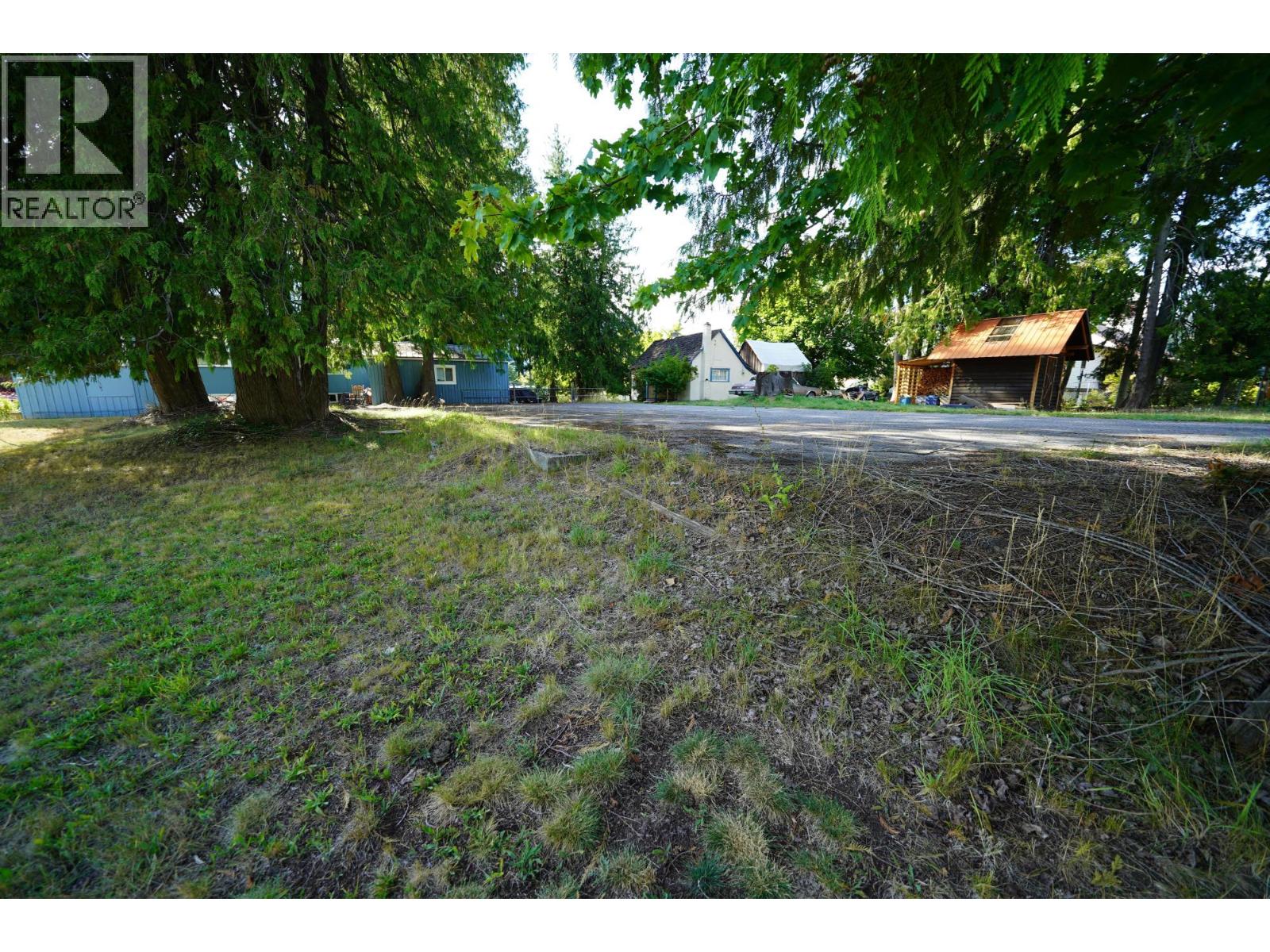 416 Slocan Avenue, New Denver, British Columbia  V0G 2B0 - Photo 37 - 10394895