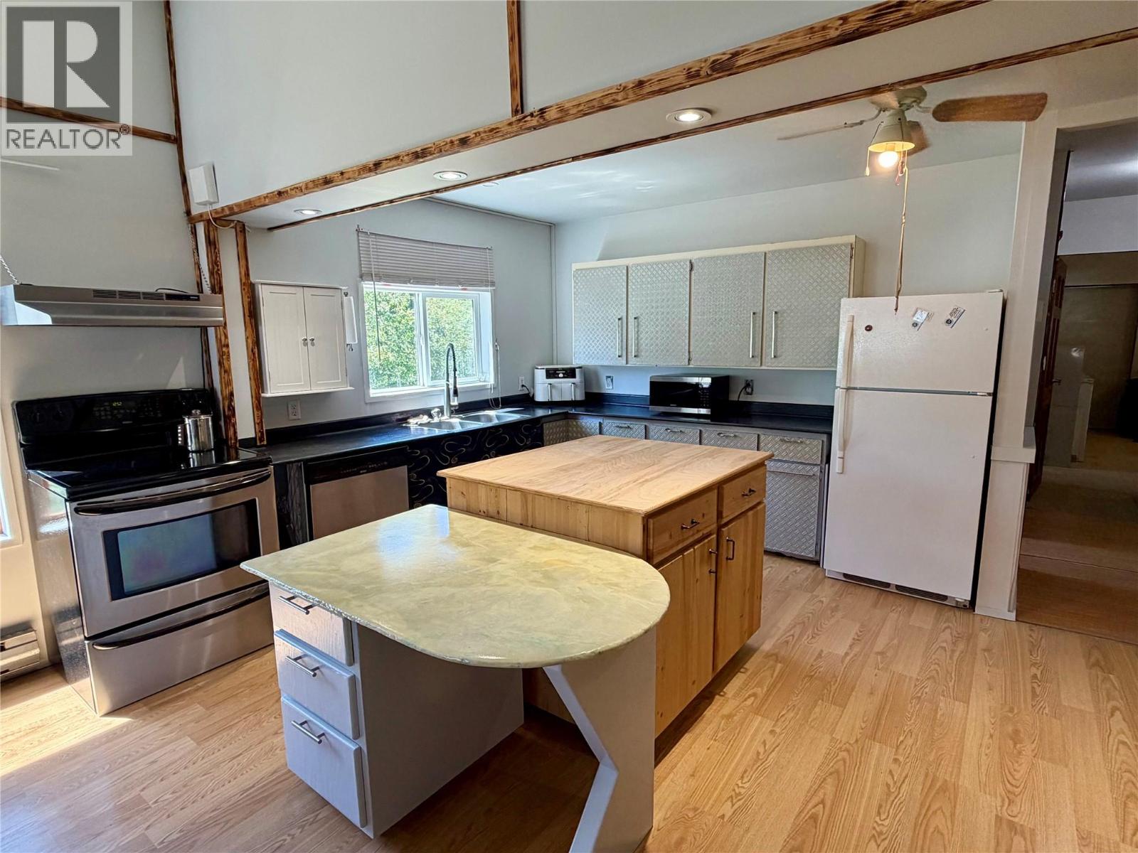 175 Grohman Creek Road, Nelson, British Columbia  V1L 6T9 - Photo 13 - 10395155