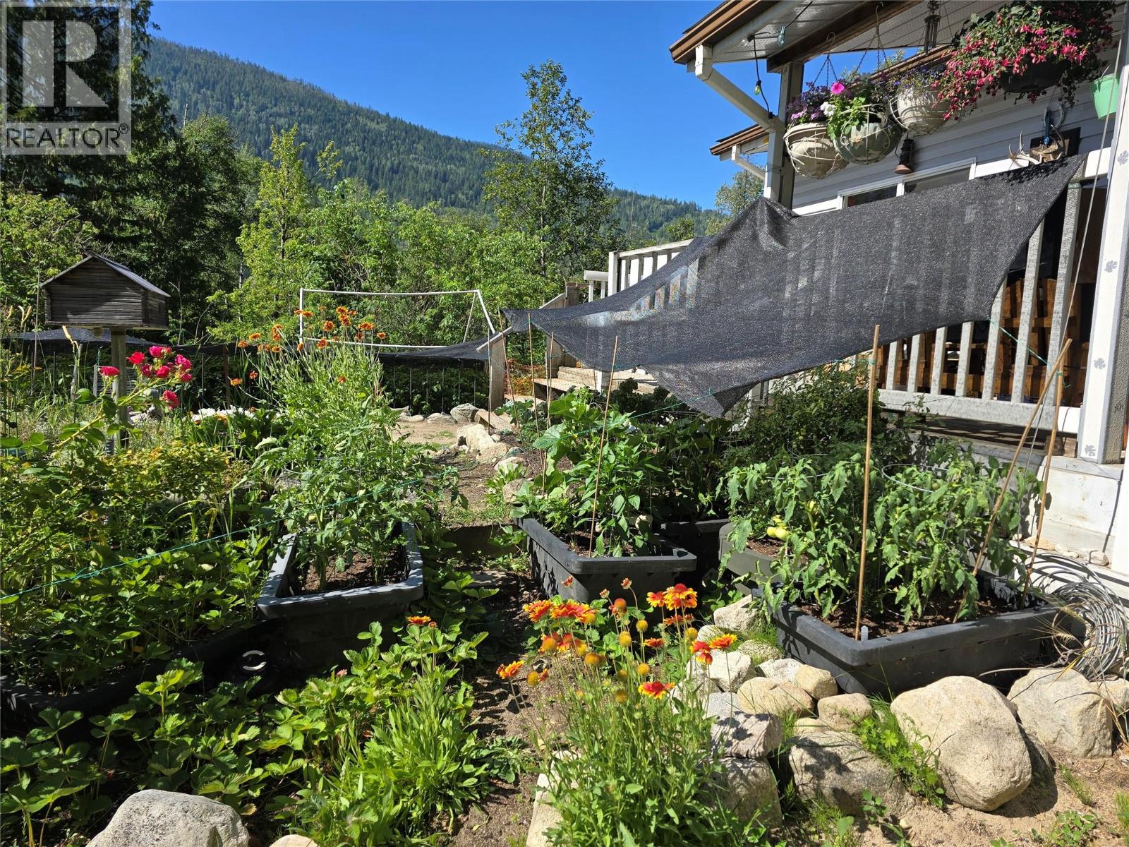 175 Grohman Creek Road, Nelson, British Columbia  V1L 6T9 - Photo 33 - 10395155