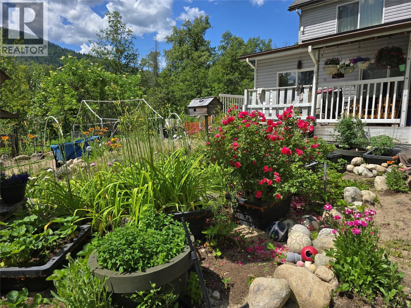 175 Grohman Creek Road, Nelson, British Columbia  V1L 6T9 - Photo 36 - 10395155