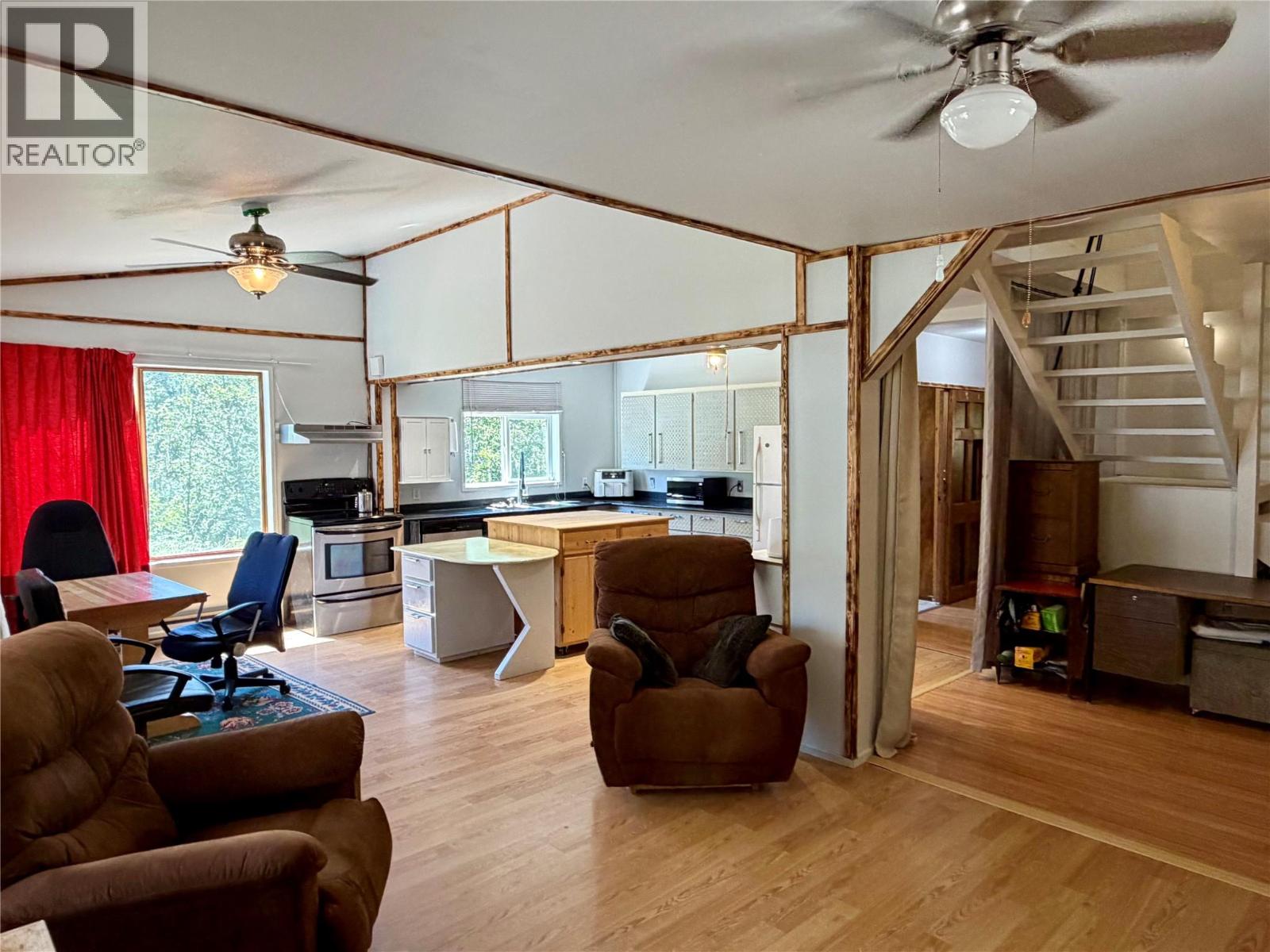 175 Grohman Creek Road, Nelson, British Columbia  V1L 6T9 - Photo 8 - 10395155