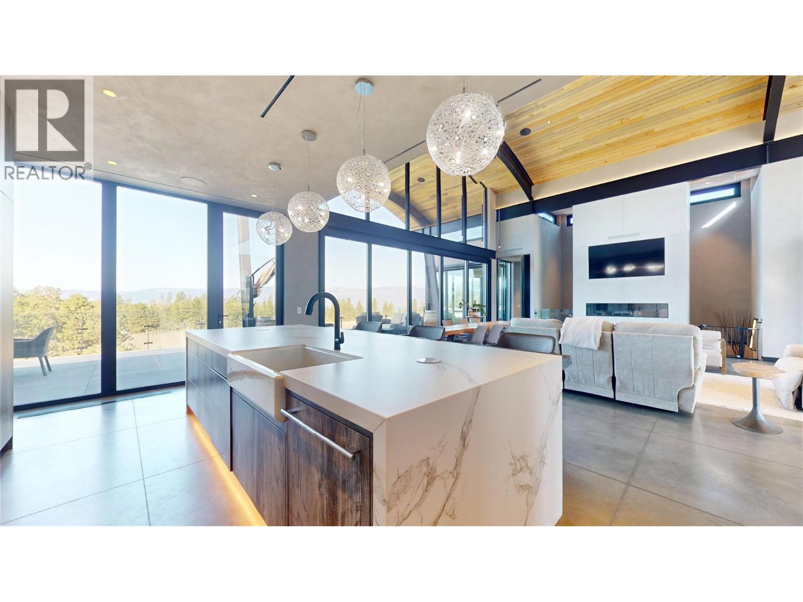 4275 Todd Road, Kelowna, British Columbia  V1W 4B8 - Photo 14 - 10390674