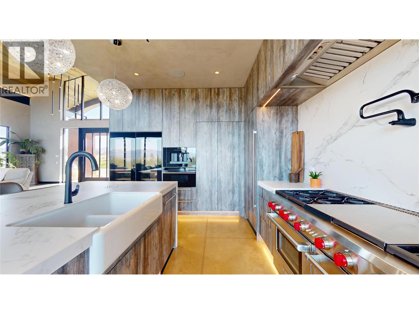 4275 Todd Road, Kelowna, British Columbia  V1W 4B8 - Photo 16 - 10390674