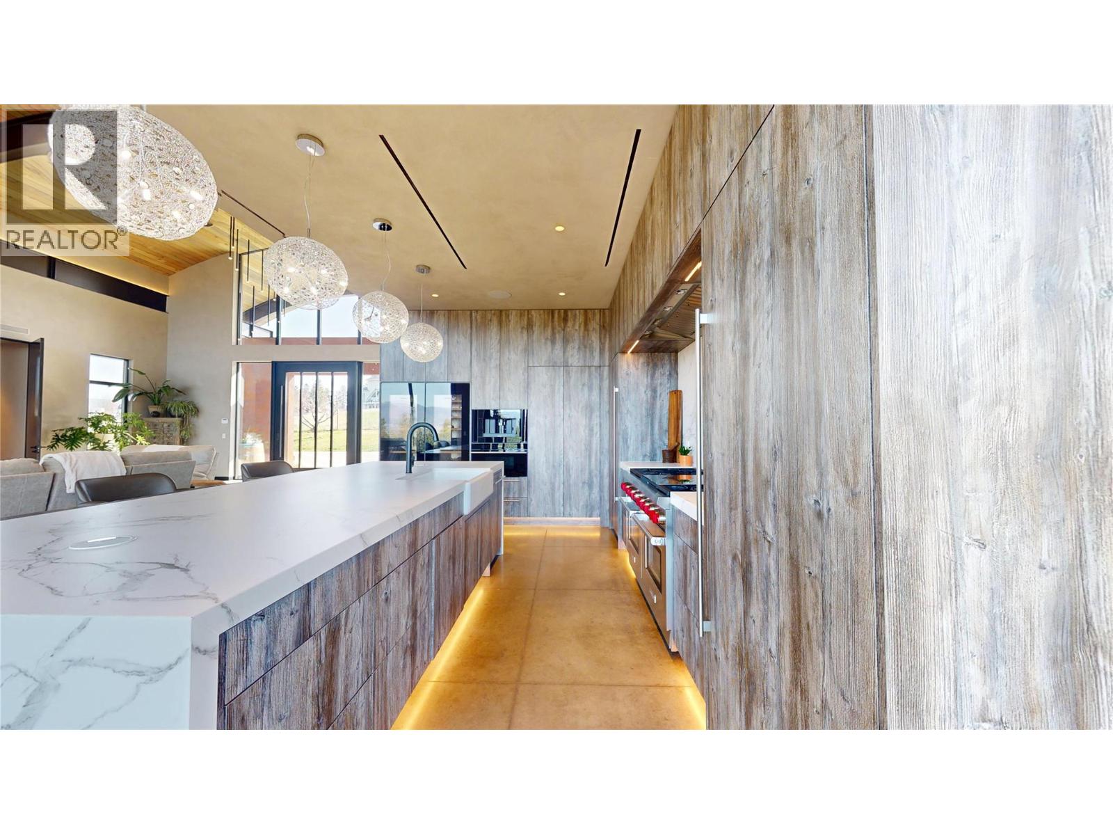4275 Todd Road, Kelowna, British Columbia  V1W 4B8 - Photo 17 - 10390674