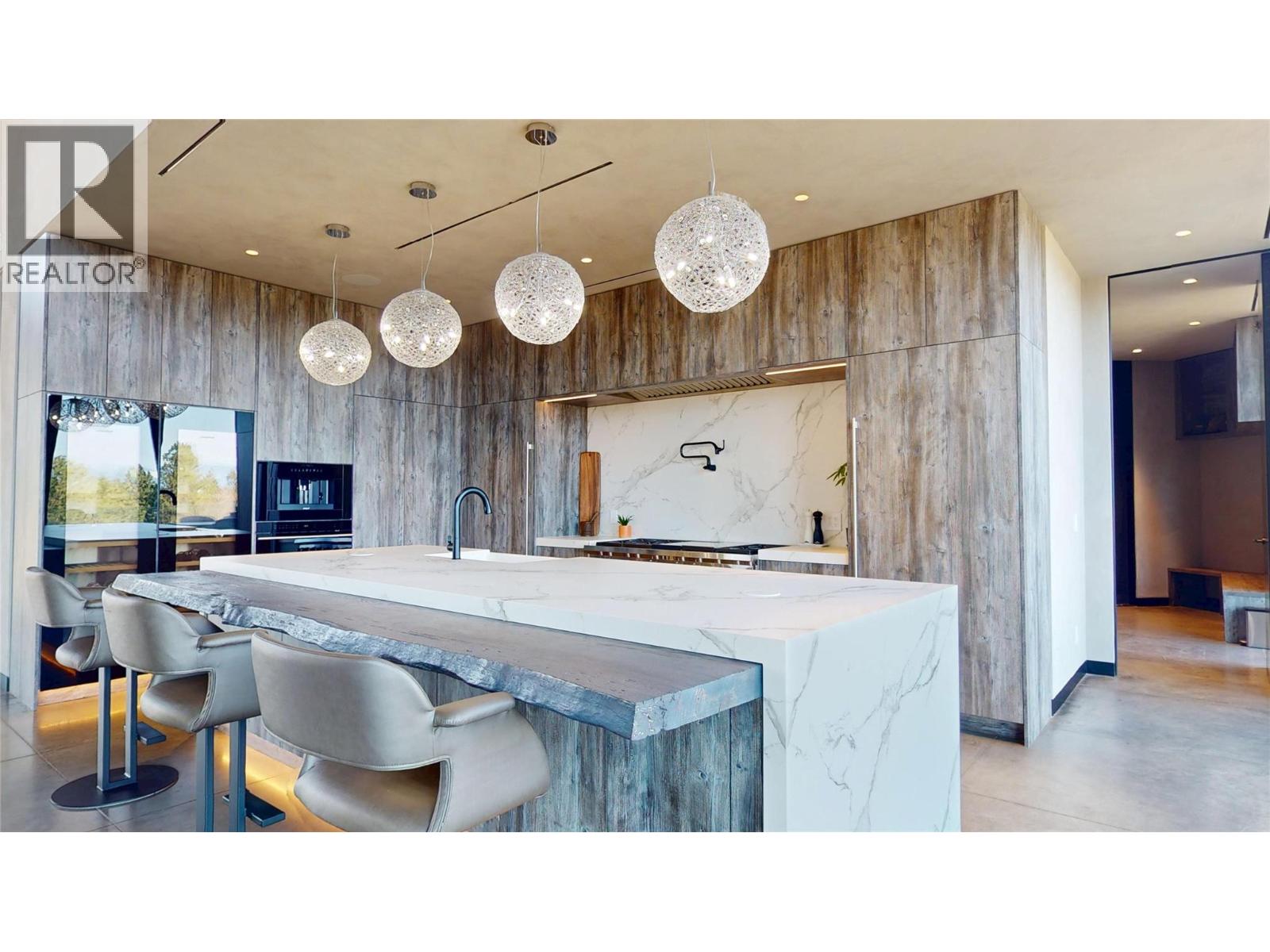 4275 Todd Road, Kelowna, British Columbia  V1W 4B8 - Photo 21 - 10390674