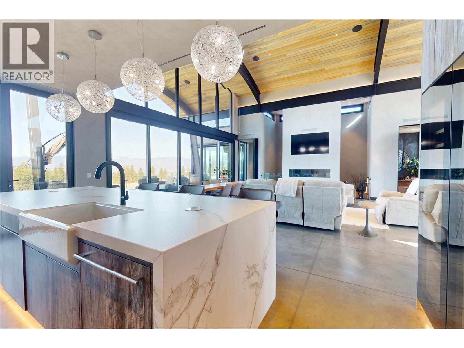 4275 Todd Road, Kelowna, British Columbia  V1W 4B8 - Photo 29 - 10390674