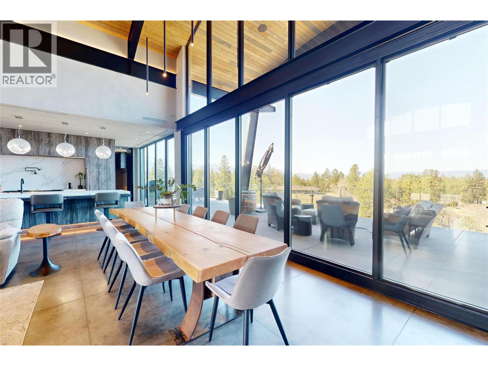 4275 Todd Road, Kelowna, British Columbia  V1W 4B8 - Photo 33 - 10390674