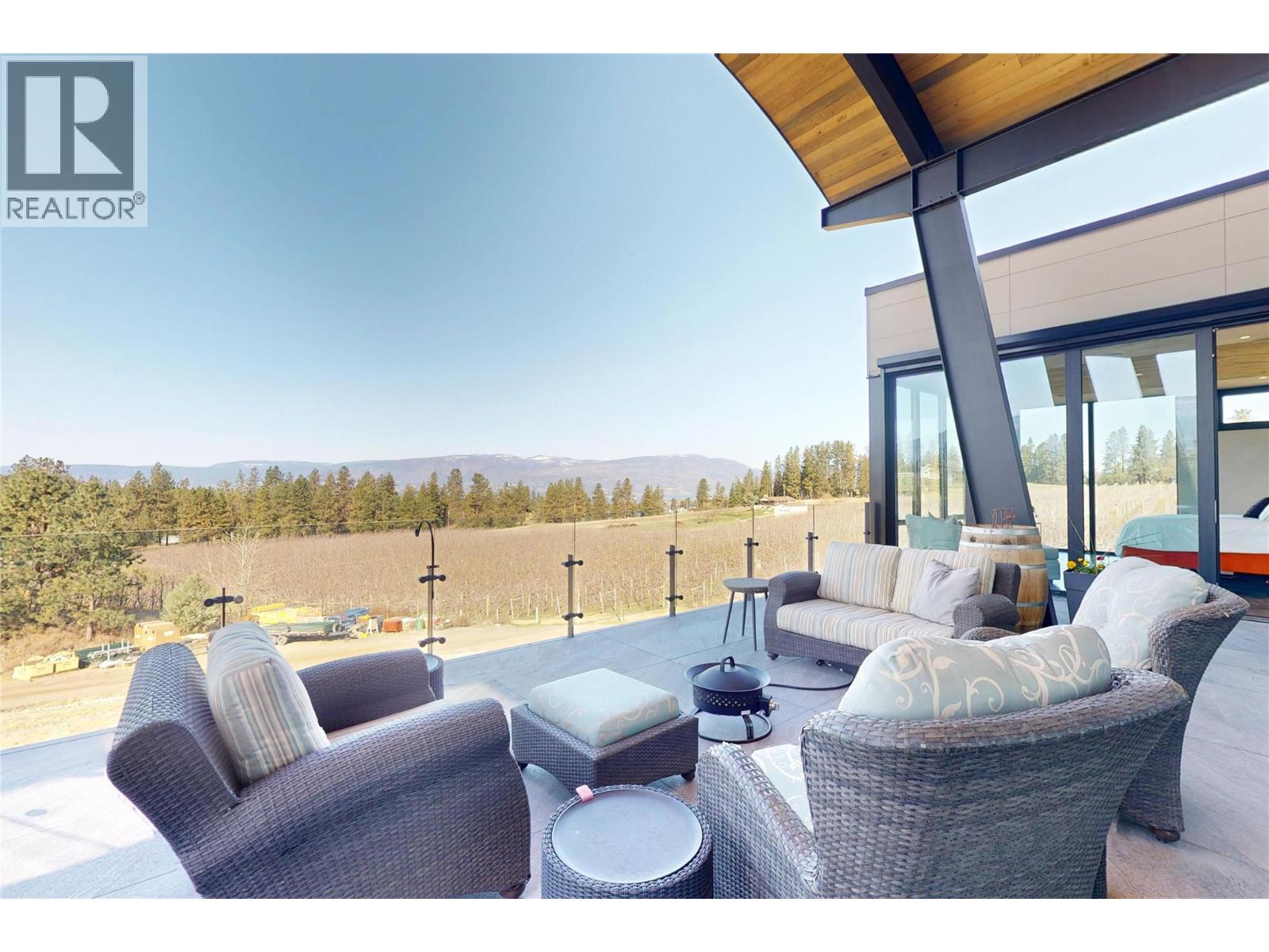 4275 Todd Road, Kelowna, British Columbia  V1W 4B8 - Photo 52 - 10390674