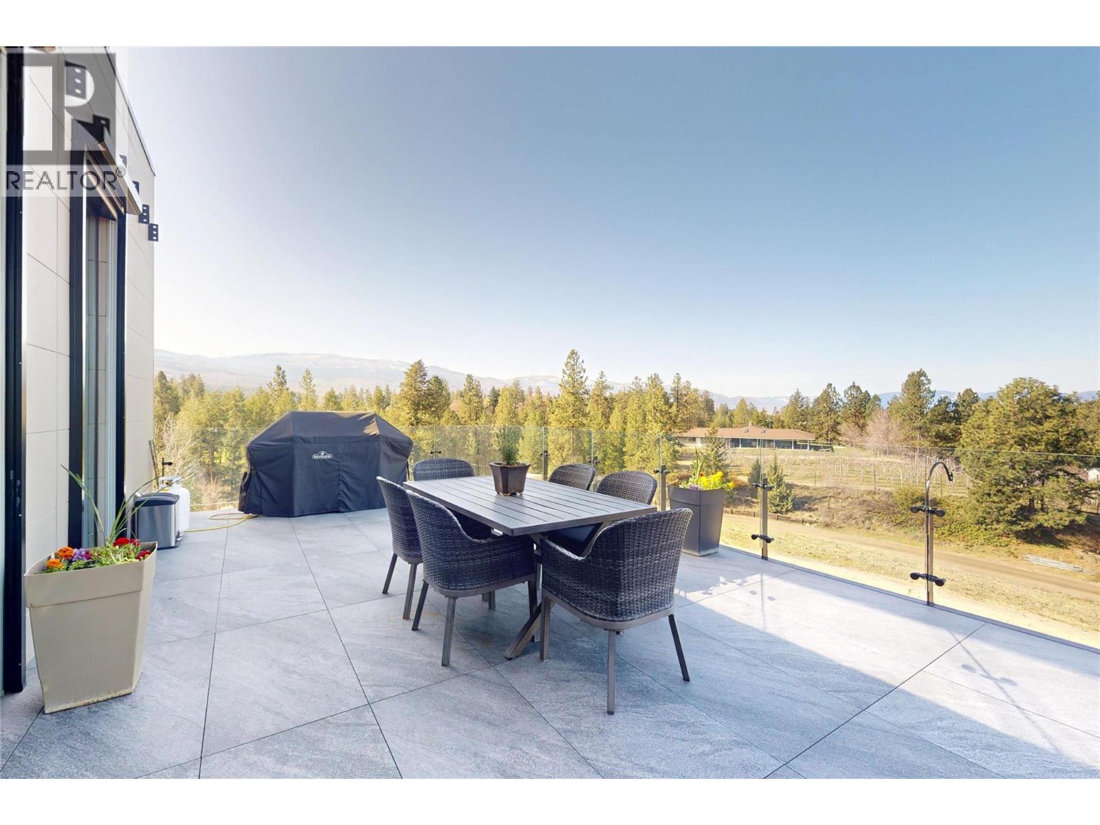 4275 Todd Road, Kelowna, British Columbia  V1W 4B8 - Photo 54 - 10390674