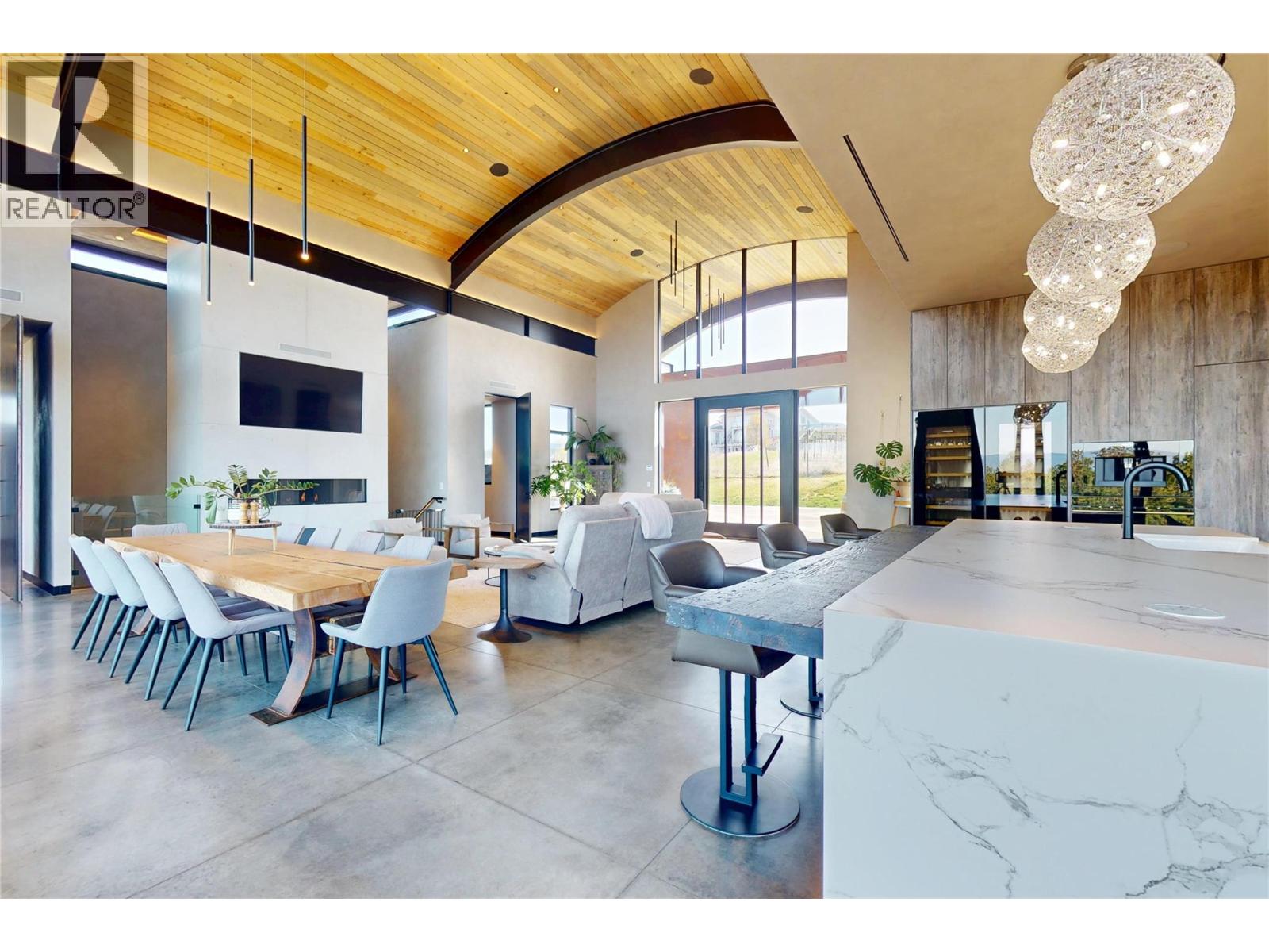 4275 Todd Road, Kelowna, British Columbia  V1W 4B8 - Photo 55 - 10390674