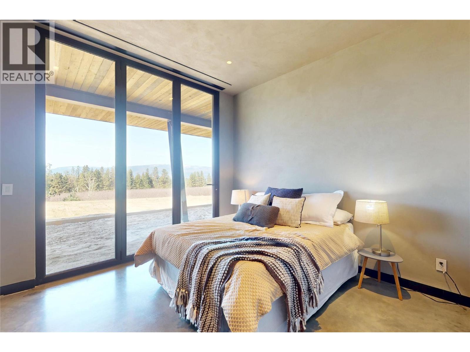 4275 Todd Road, Kelowna, British Columbia  V1W 4B8 - Photo 77 - 10390674