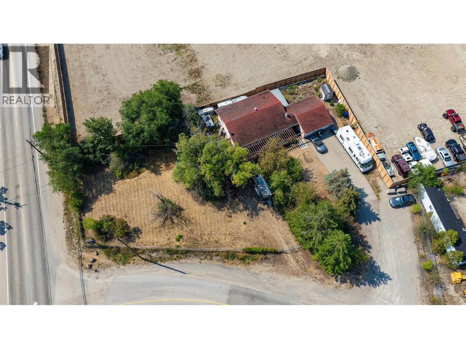 8210 Okanagan Centre Road W, Lake Country, British Columbia  V4V 1M8 - Photo 11 - 10395360