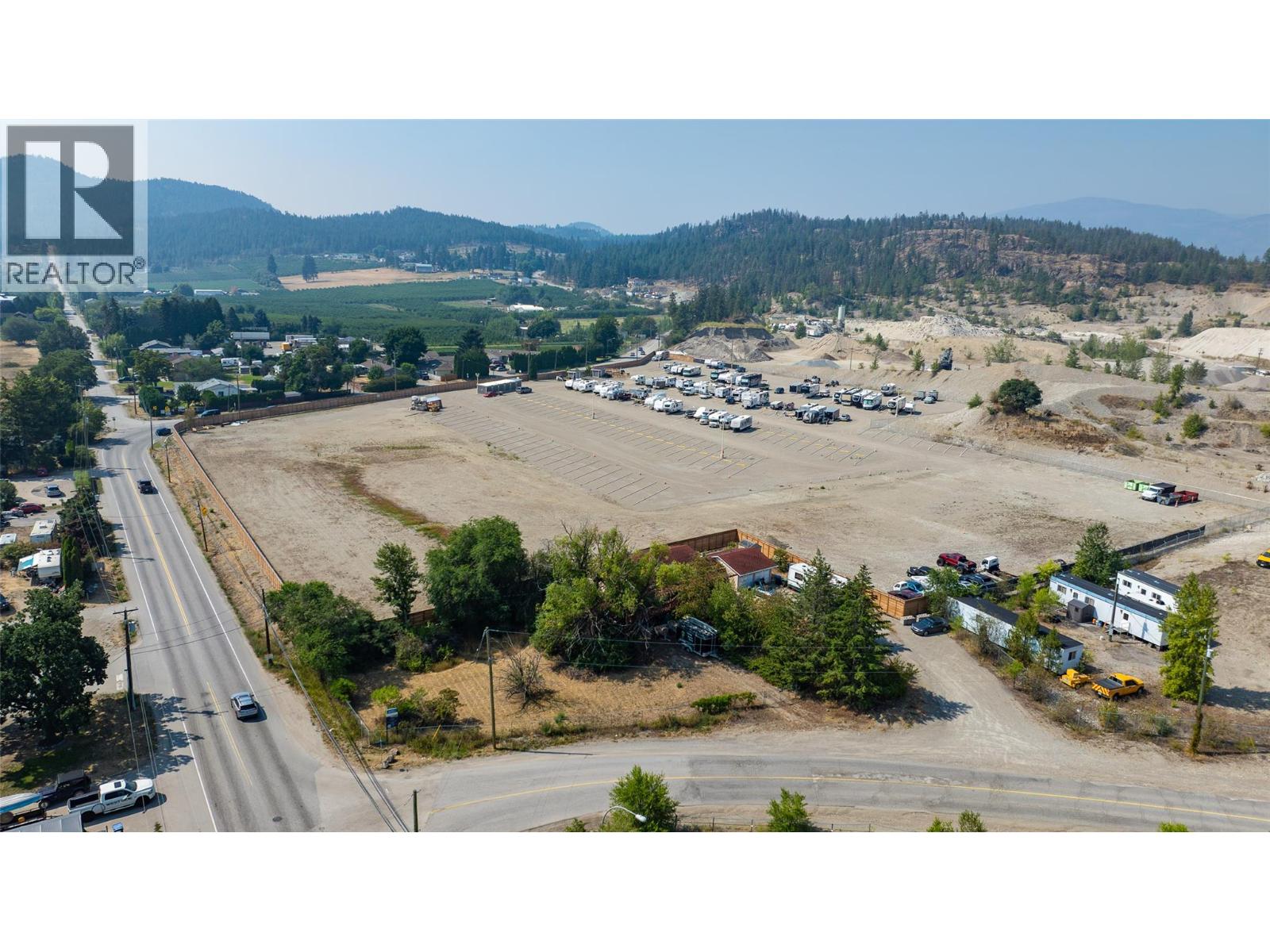 8210 Okanagan Centre Road W, Lake Country, British Columbia  V4V 1M8 - Photo 13 - 10395360