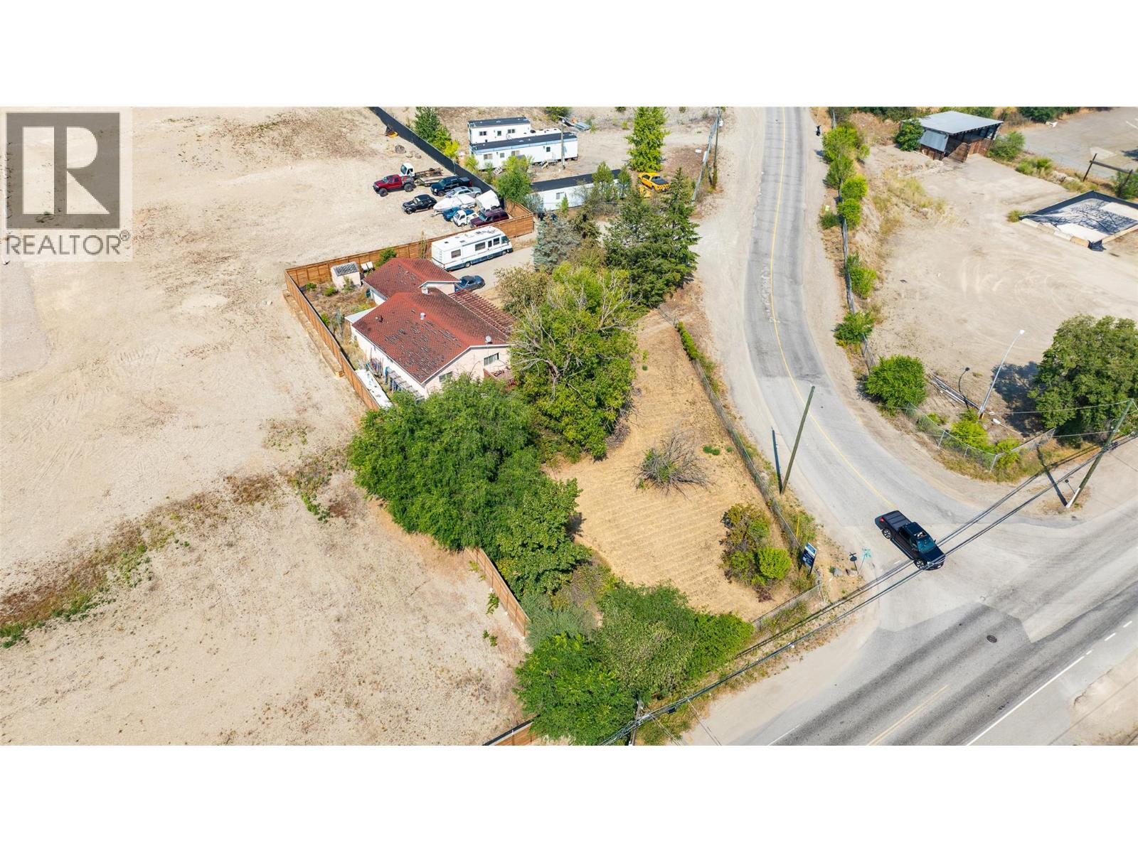 8210 Okanagan Centre Road W, Lake Country, British Columbia  V4V 1M8 - Photo 18 - 10395360