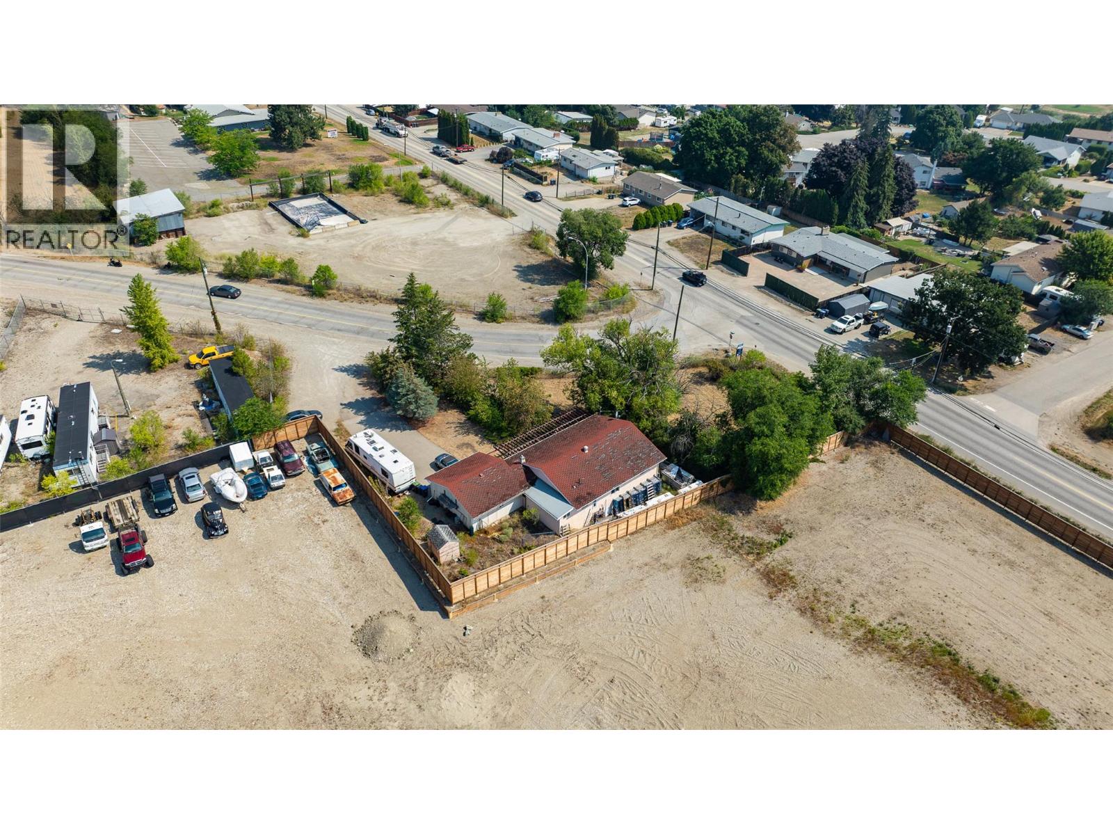 8210 Okanagan Centre Road W, Lake Country, British Columbia  V4V 1M8 - Photo 21 - 10395360