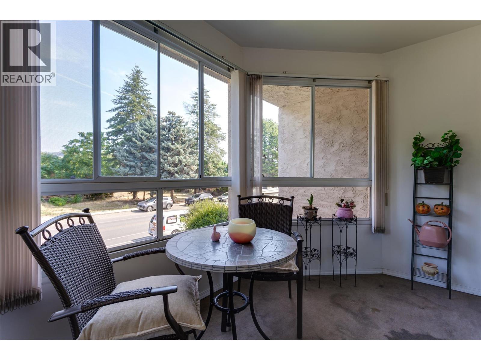 945 Lawrence Avenue Unit# 107, Kelowna, British Columbia  V1Y 6M3 - Photo 19 - 10395306