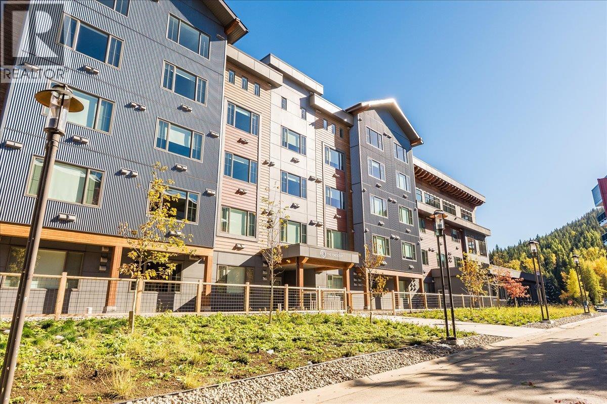 4280 Red Mountain Road Unit# 424, Rossland, British Columbia  V0G 1Y0 - Photo 1 - 10395190