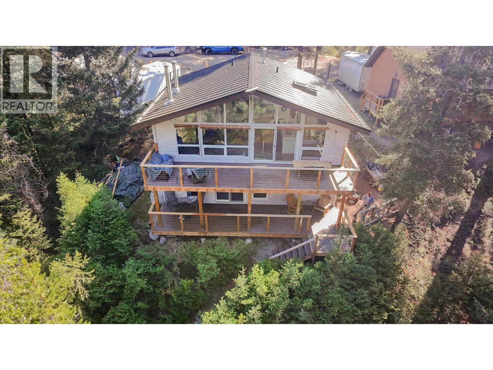 221 Prospect Drive, Princeton, British Columbia  V0X 1W0 - Photo 3 - 10395347