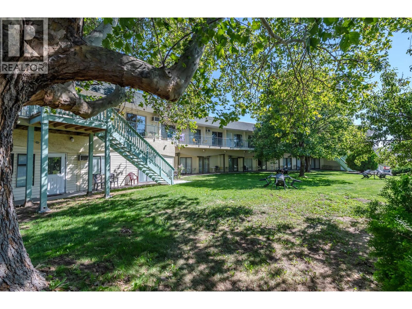 6203 Willow Avenue, Summerland, British Columbia  V0H 1Z4 - Photo 36 - 10395303