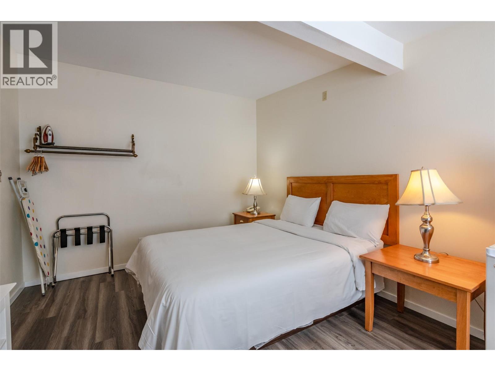 6203 Willow Avenue, Summerland, British Columbia  V0H 1Z4 - Photo 48 - 10395303