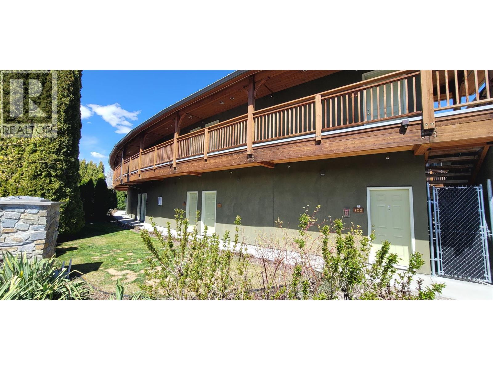 6203 Willow Avenue, Summerland, British Columbia  V0H 1Z4 - Photo 6 - 10395303