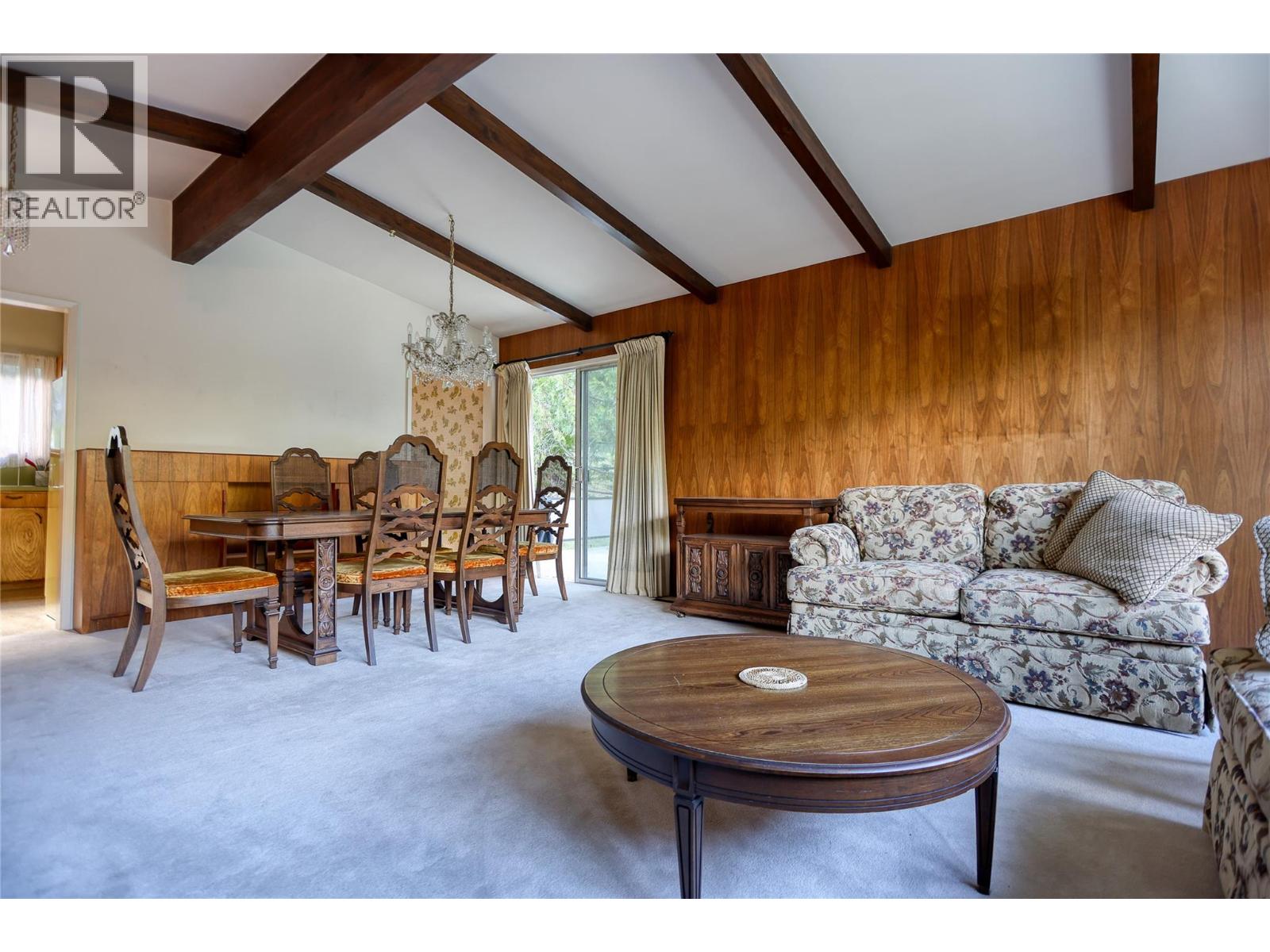 3110 1st Avenue, Castlegar, British Columbia  V1N 2R3 - Photo 4 - 10394453