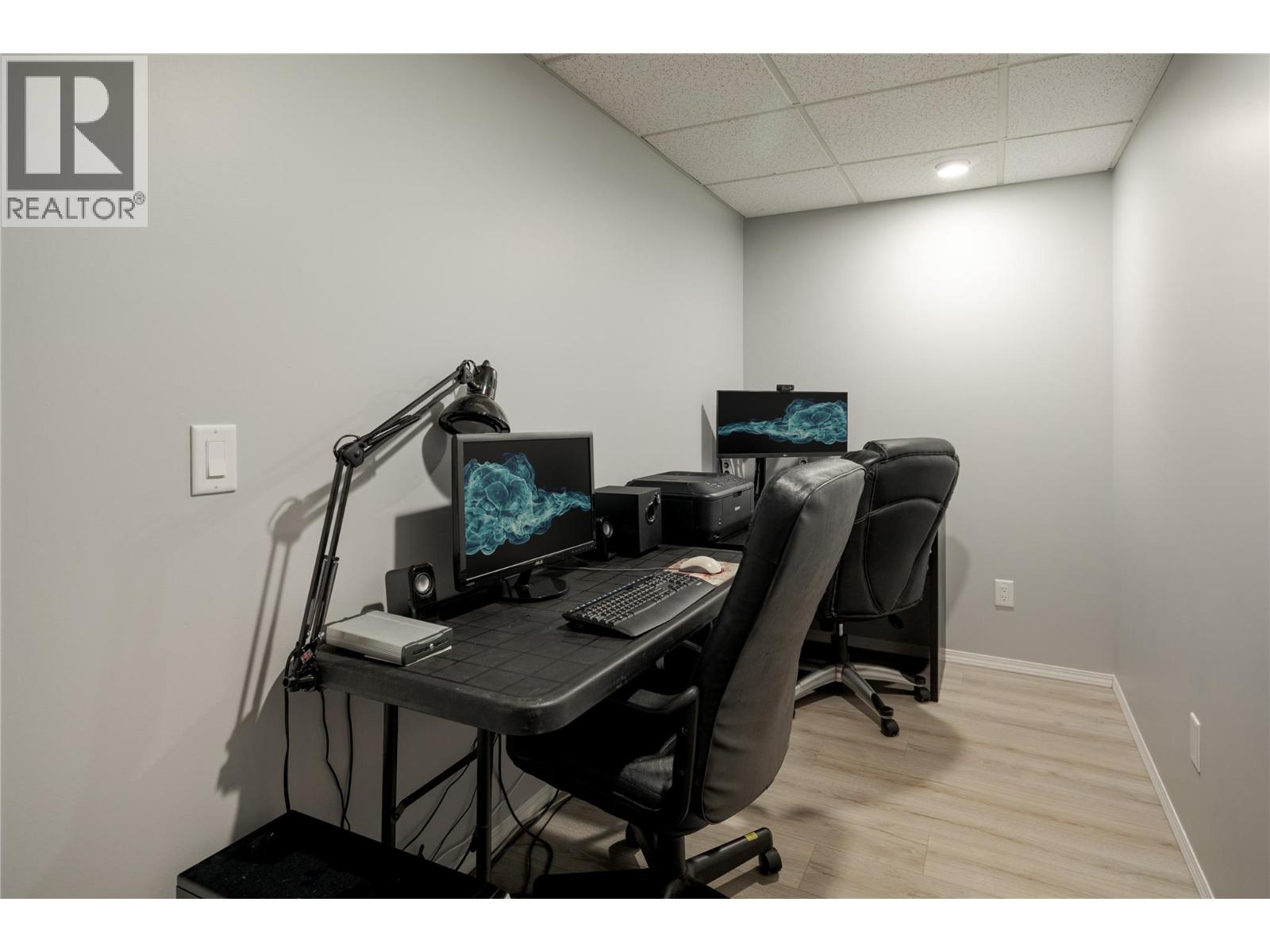 877 Toovey Road, Kelowna, British Columbia  V1X 6R2 - Photo 27 - 10394293