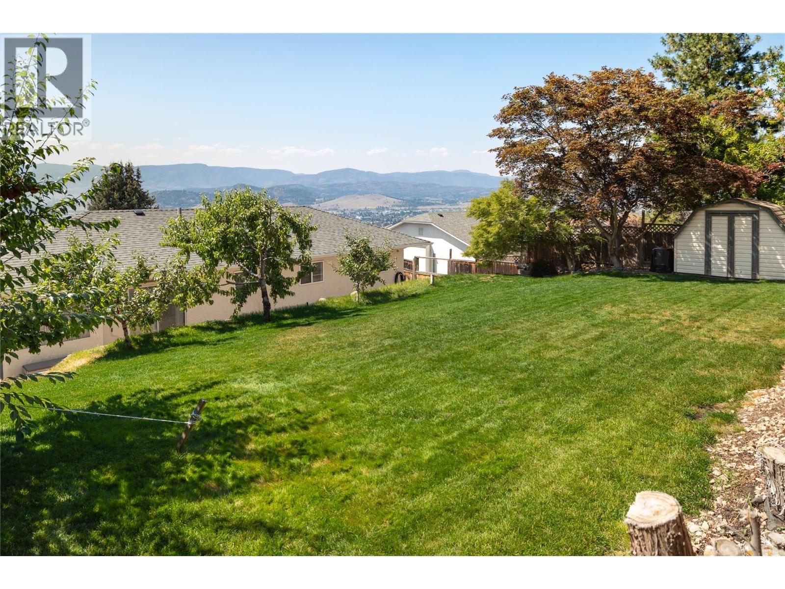 877 Toovey Road, Kelowna, British Columbia  V1X 6R2 - Photo 37 - 10394293