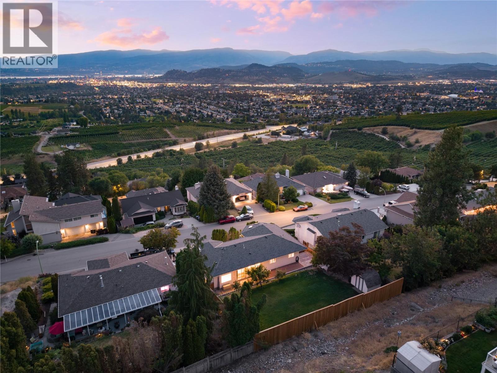 877 Toovey Road, Kelowna, British Columbia  V1X 6R2 - Photo 55 - 10394293