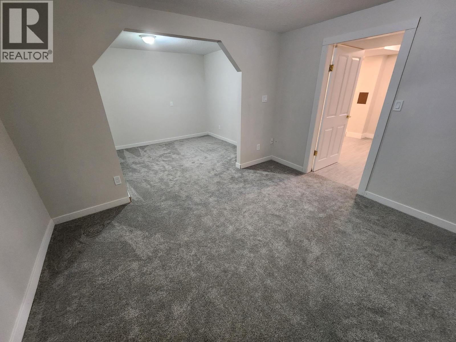 5565 Okanagan Landing Road, Vernon, British Columbia  V1T 7A6 - Photo 10 - 10395031