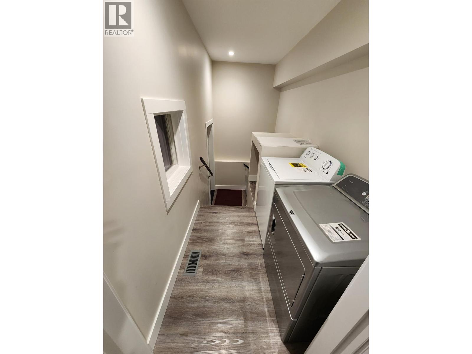 5565 Okanagan Landing Road, Vernon, British Columbia  V1T 7A6 - Photo 12 - 10395031