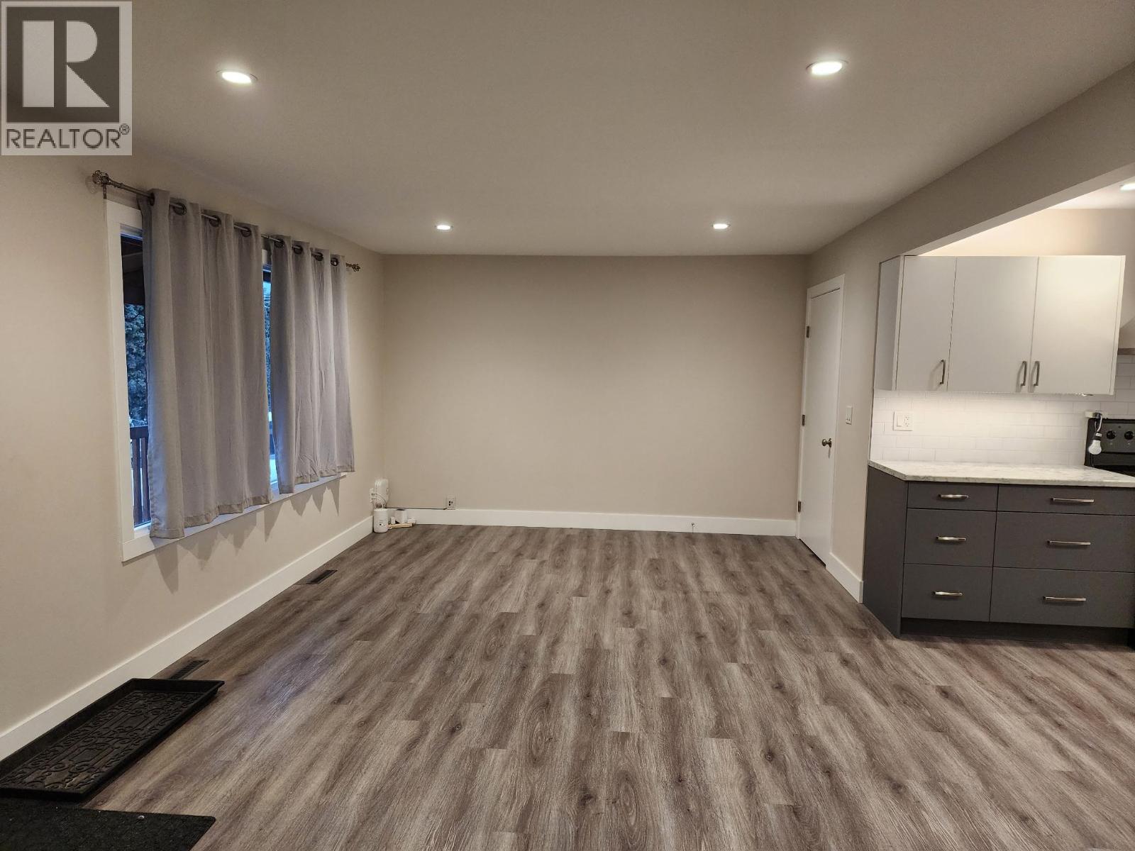 5565 Okanagan Landing Road, Vernon, British Columbia  V1T 7A6 - Photo 7 - 10395031