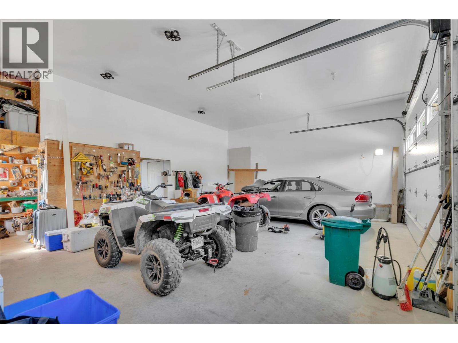 1415 Wolf Way Road, Bridesville, British Columbia  V0H 1Y0 - Photo 41 - 10395286