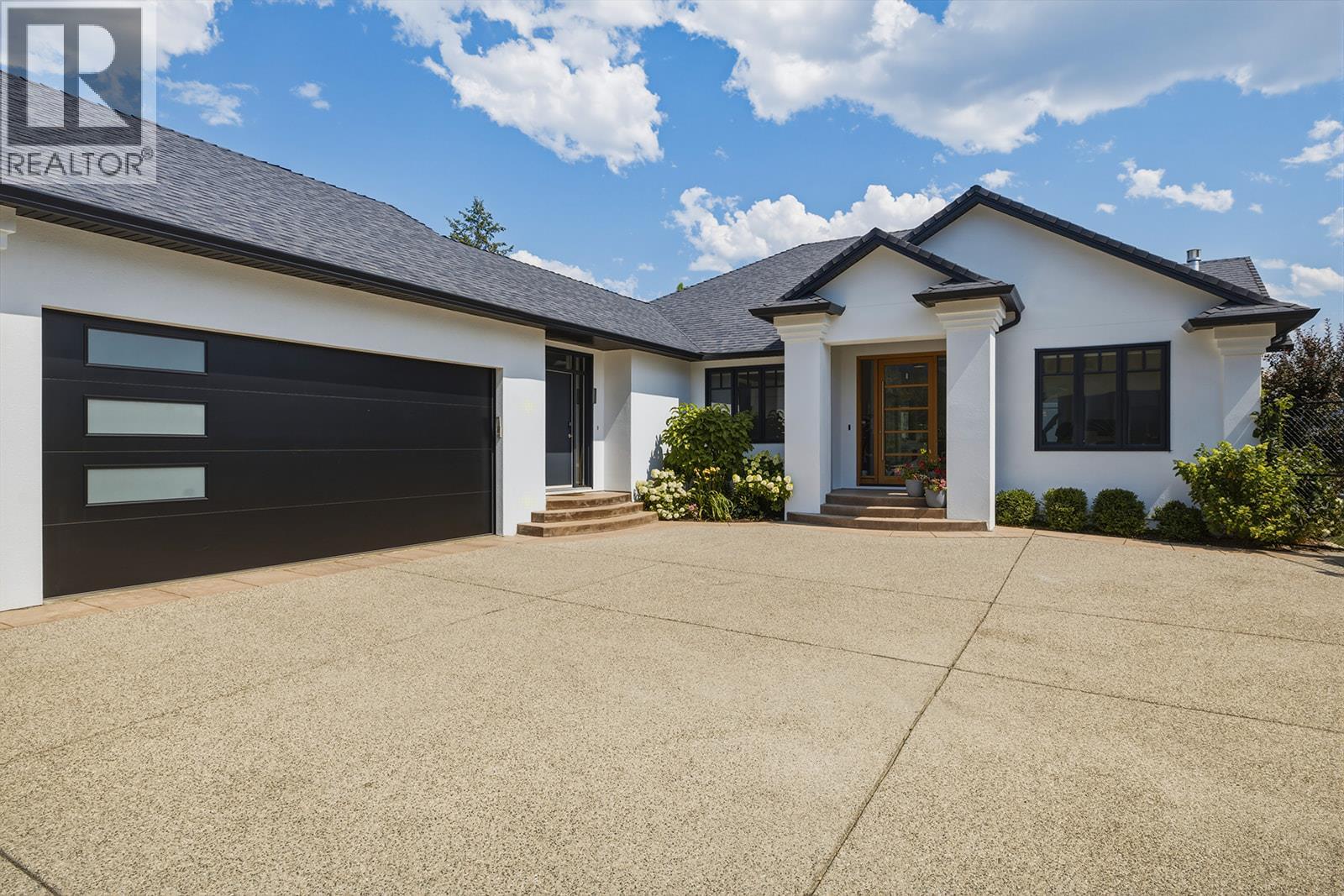 1777 Spruceview Court, Kelowna, British Columbia  V1V 2N2 - Photo 1 - 10395023
