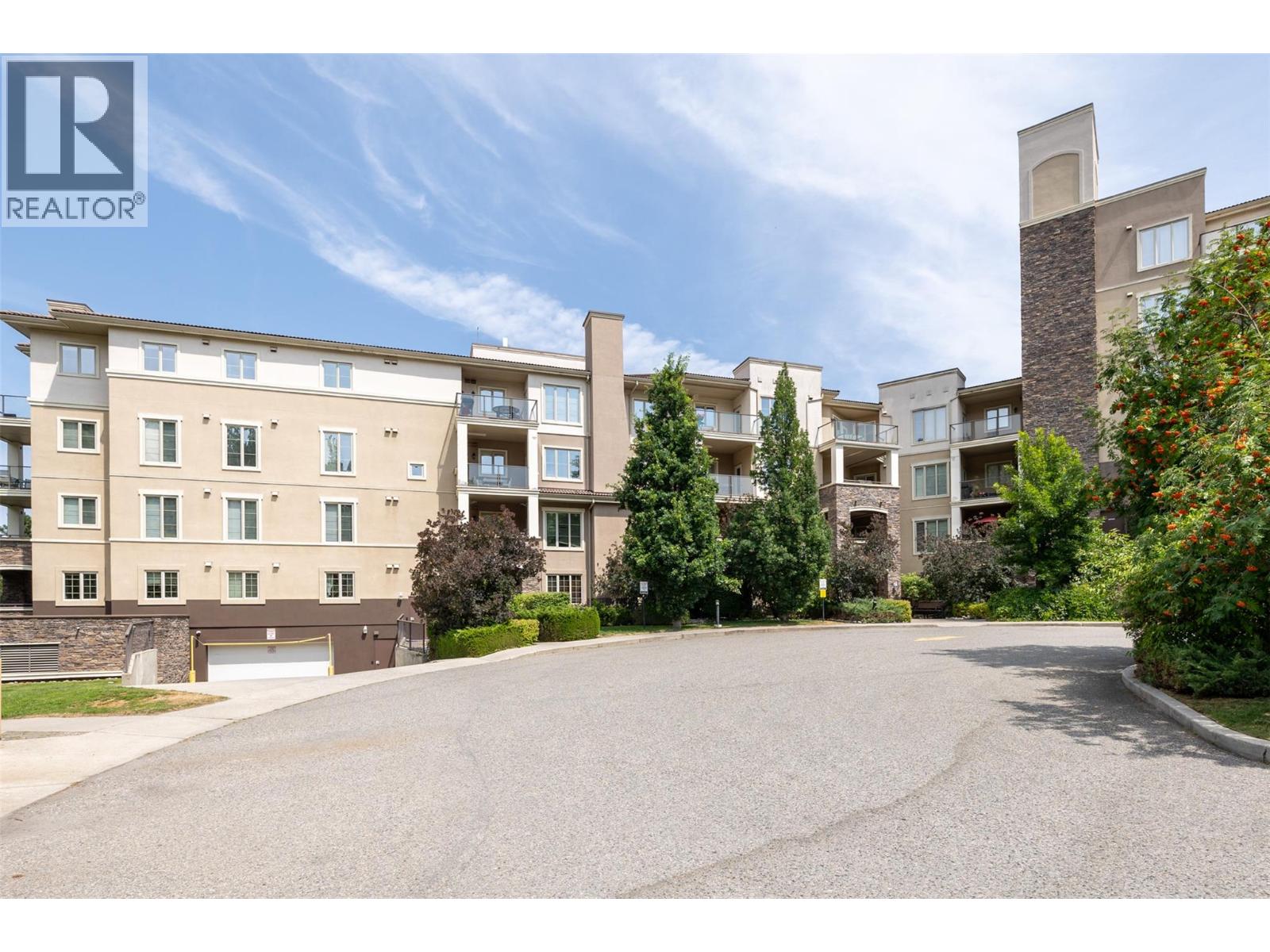 1875 Country Club Drive Unit# 1619, Kelowna, British Columbia  V1V 2W7 - Photo 2 - 10395366