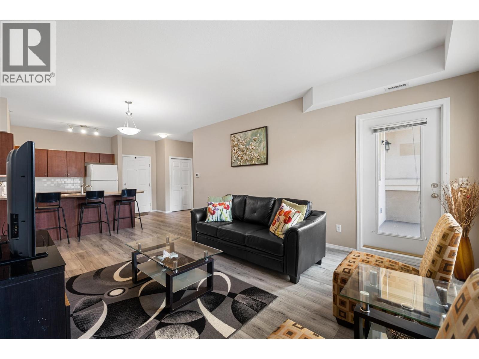 1875 Country Club Drive Unit# 1619, Kelowna, British Columbia  V1V 2W7 - Photo 9 - 10395366