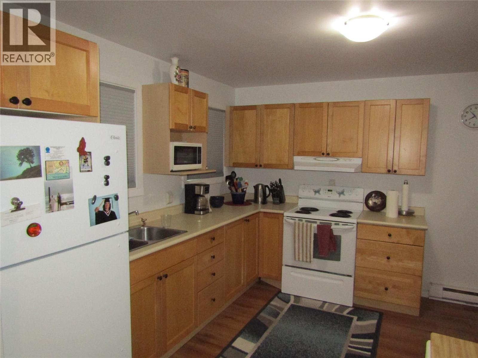 6731 20th Street Unit# 4, Grand Forks, British Columbia  V0H 1H0 - Photo 4 - 10395415