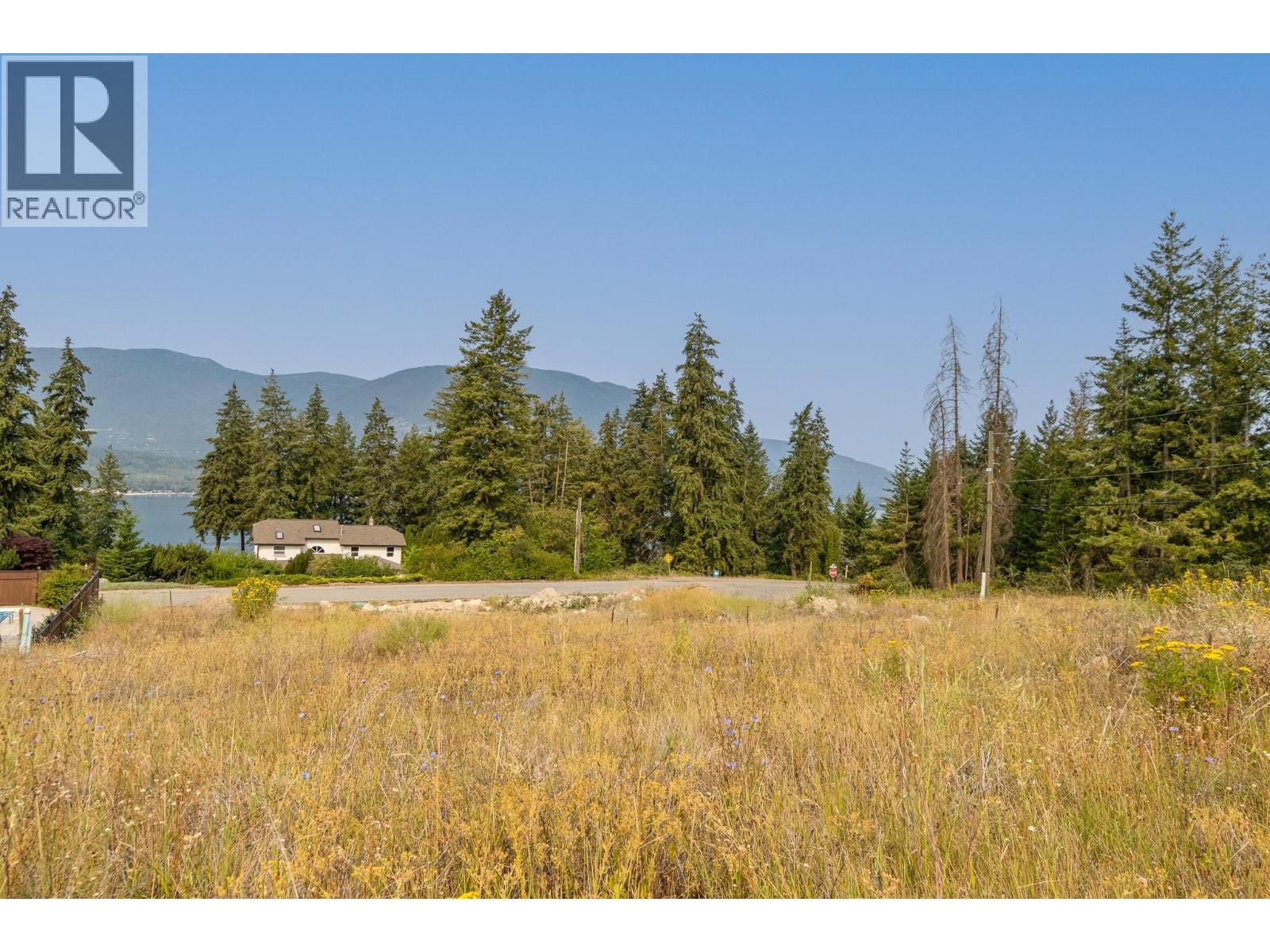 2000 45 Avenue Ne, Salmon Arm, British Columbia  V1E 2E3 - Photo 6 - 10395272