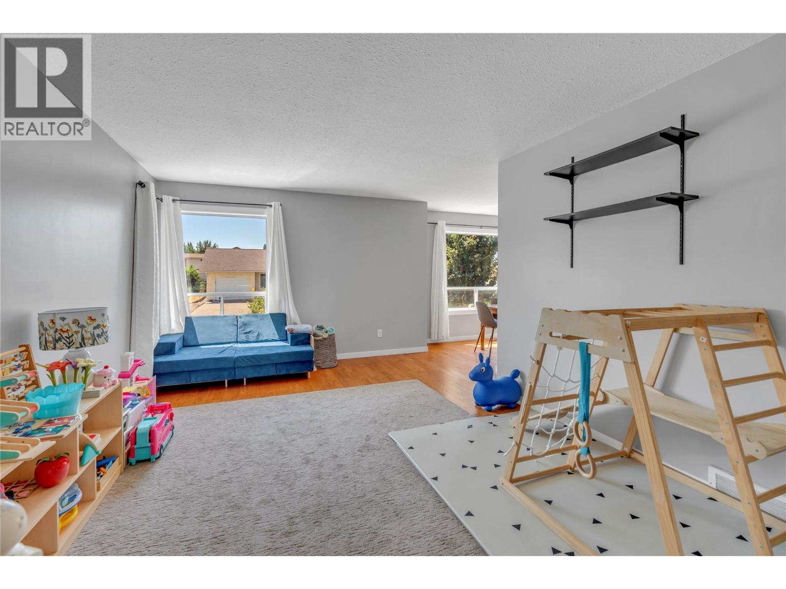 299 Roy Avenue, Penticton, British Columbia  V2A 7M8 - Photo 13 - 10394228