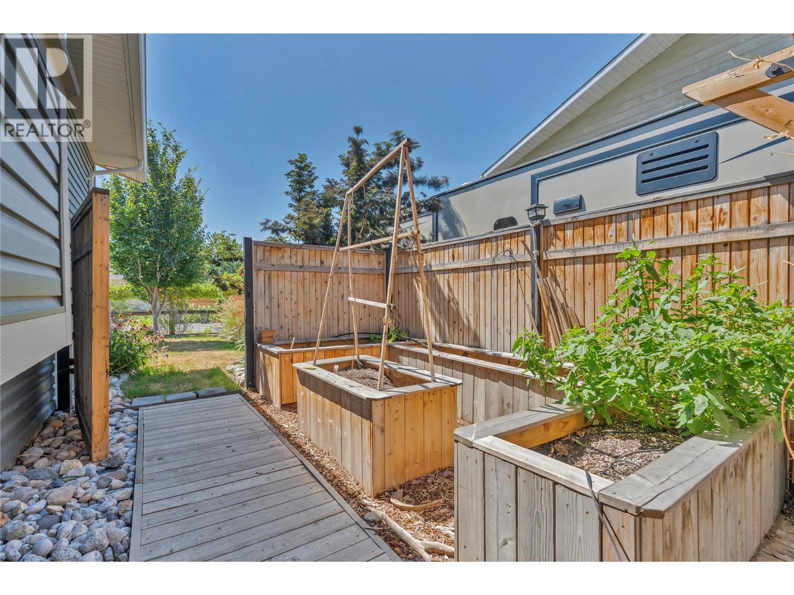 299 Roy Avenue, Penticton, British Columbia  V2A 7M8 - Photo 34 - 10394228
